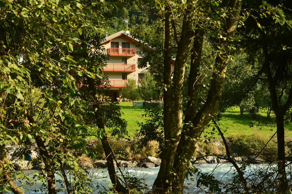 La Casa Al Noce Aparthotel Mezzana  Εξωτερικό φωτογραφία