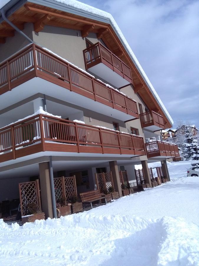 La Casa Al Noce Aparthotel Mezzana  Εξωτερικό φωτογραφία